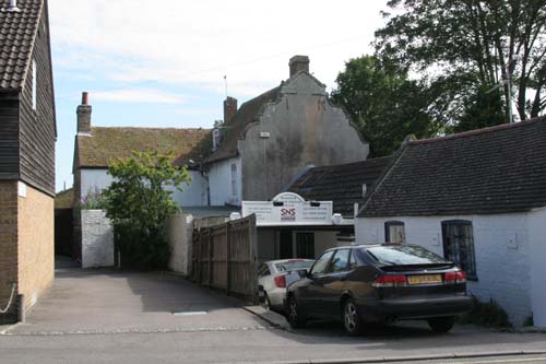 Walnut Tree Close/ back of Grove House