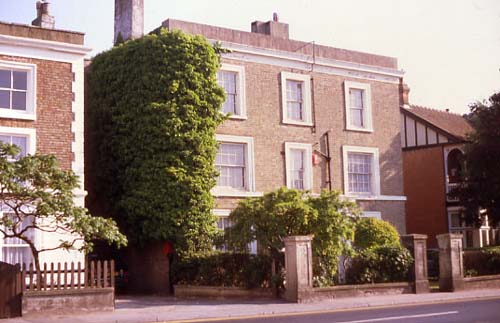 199, The Sycamores