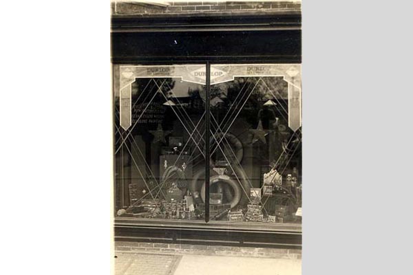 No 71 Walkers Cycles, c.1932